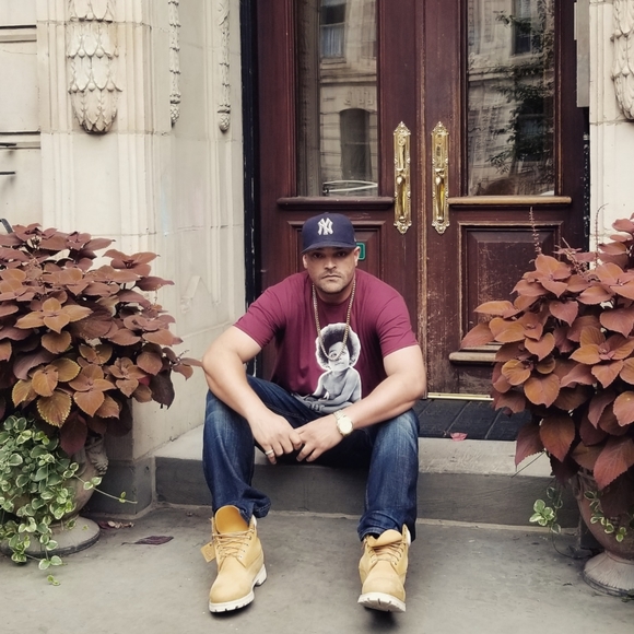 Meet your Posher, Jason - Picture 3 of 16